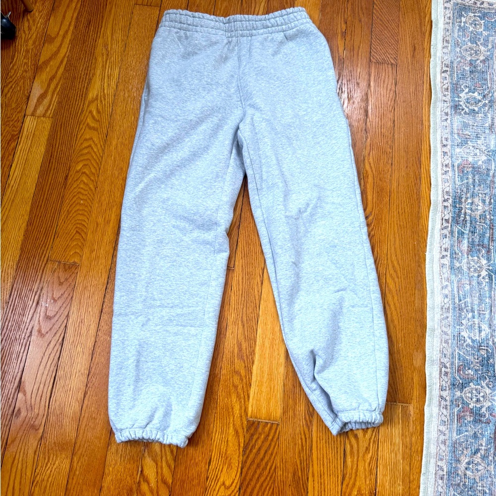 Athleta Girl grey sweats size 10/12 worn once. Like new